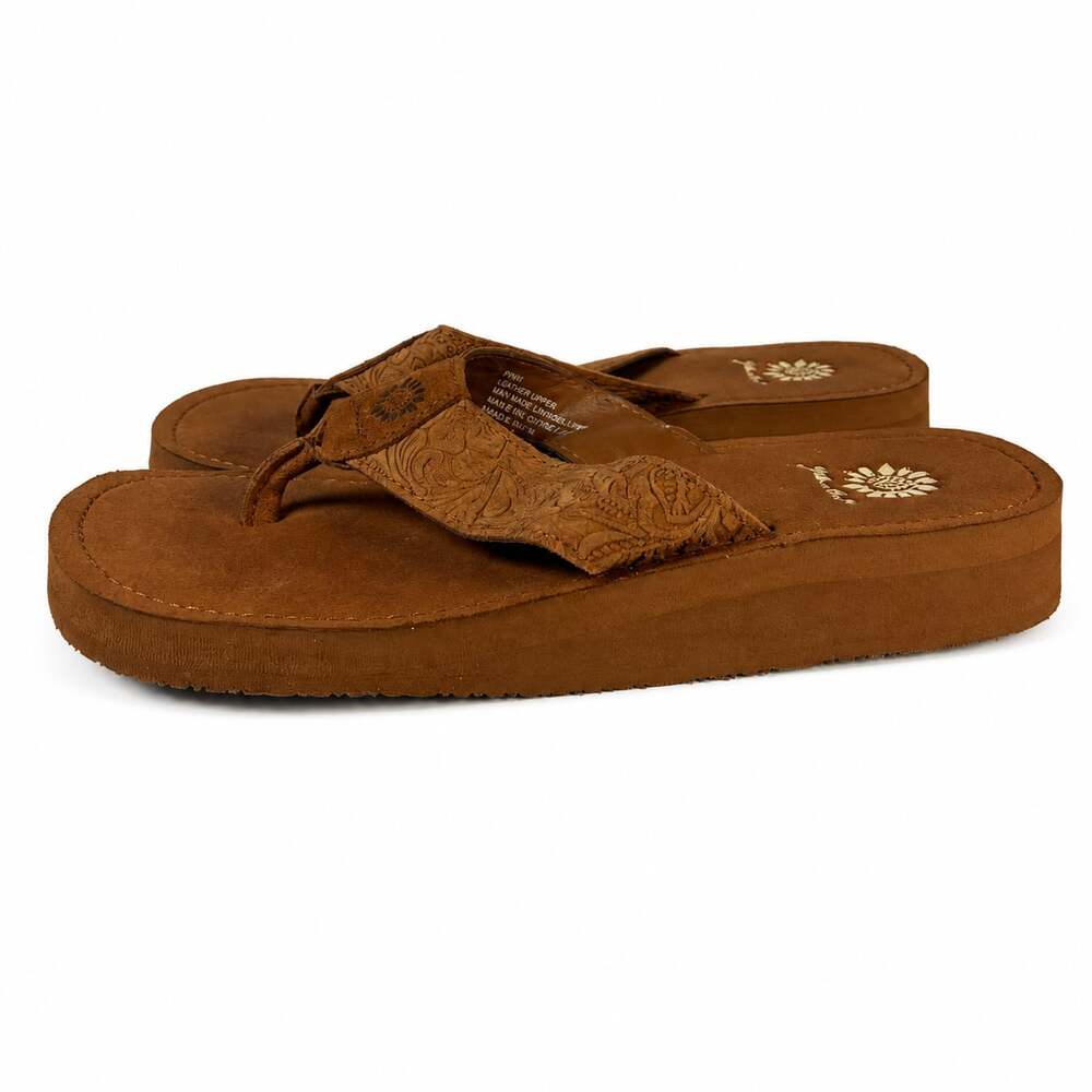 Yellow Box Chellie Platform Thong Sandals in Tan - Picture 1 of 9
